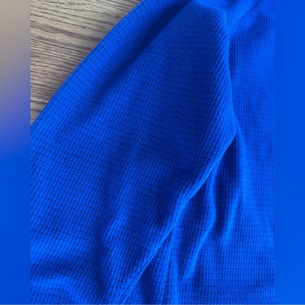 Melanzana Hoodie - Picture 4 of 4